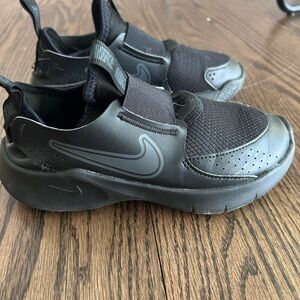 Nike Kids Black Slip-On Sneakers